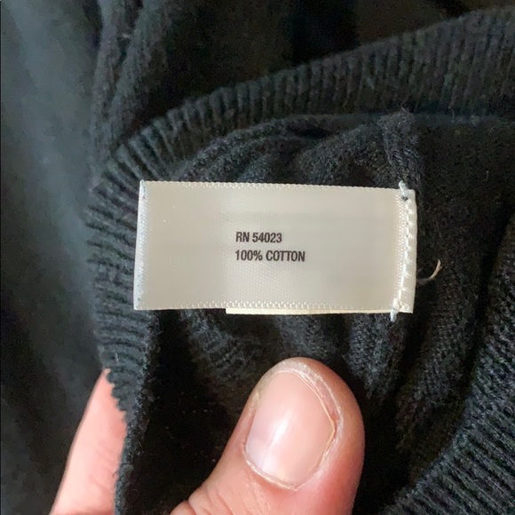 GAP Pima Cotton V-Neck Sweater - Picture 5 of 7